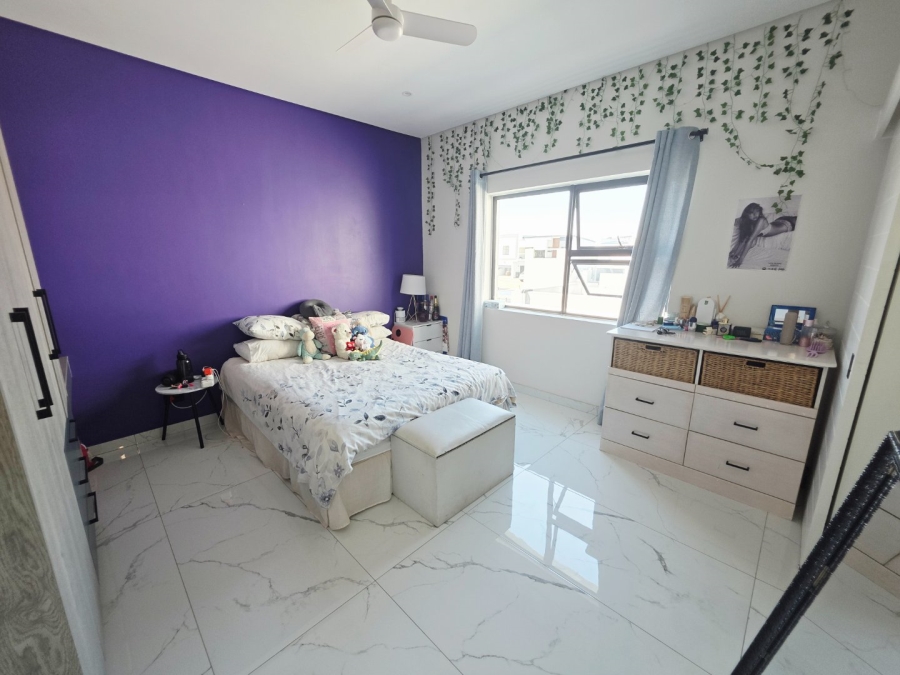 5 Bedroom Property for Sale in Sandown Western Cape